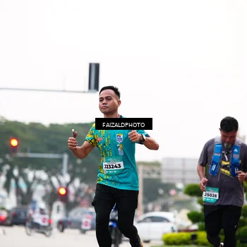 Runner Photo 5783642