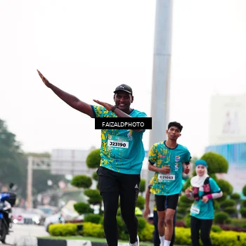 Runner Photo 5783657