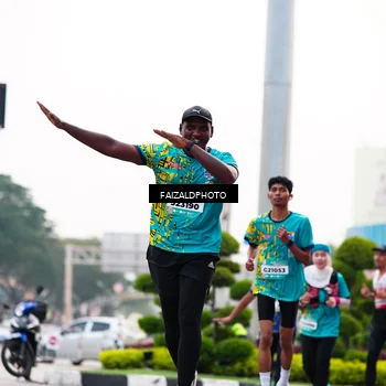 Runner Photo 5783658