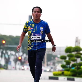 Runner Photo 5783674