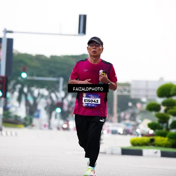 Runner Photo 5783690