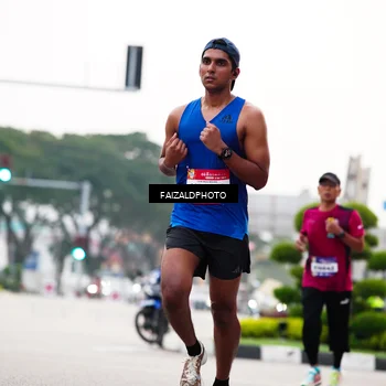 Runner Photo 5783691