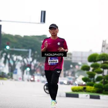 Runner Photo 5783692