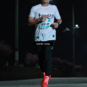 Runner Photo 5785074