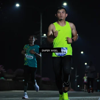 Runner Photo 5785077