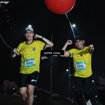Runner Photo 5785442