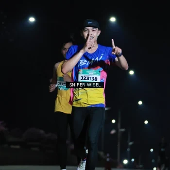 Runner Photo 5785641