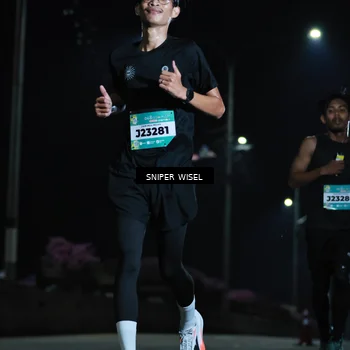 Runner Photo 5785670