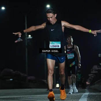 Runner Photo 5786053