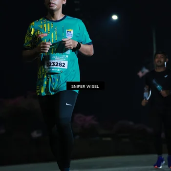 Runner Photo 5787379