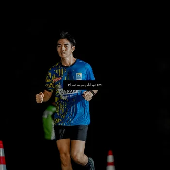 Runner Photo 5787695