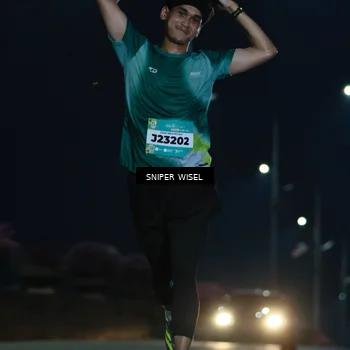 Runner Photo 5787800