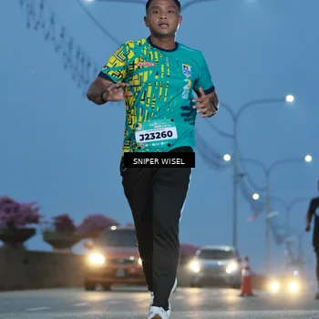 Runner Photo 5790131