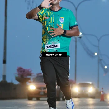 Runner Photo 5790152