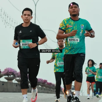 Runner Photo 5792035