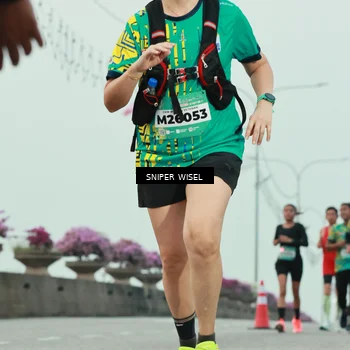 Runner Photo 5792100