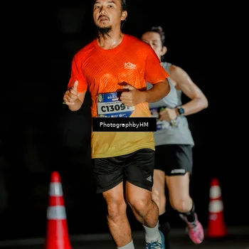 Runner Photo 5792118