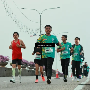 Runner Photo 5792135