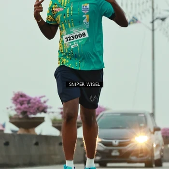 Runner Photo 5792172