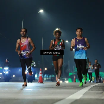 Runner Photo 5792244