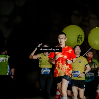 Runner Photo 5792456