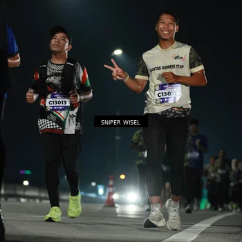 Runner Photo 5793160