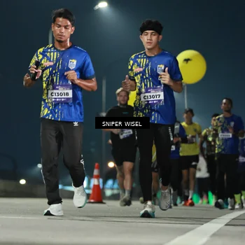 Runner Photo 5793181