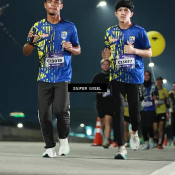 Runner Photo 5793242