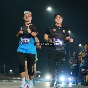 Runner Photo 5793370