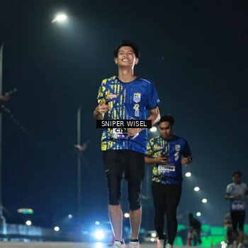 Runner Photo 5793624