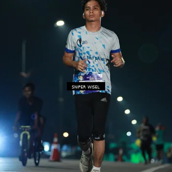 Runner Photo 5793650