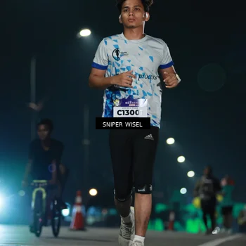 Runner Photo 5793652