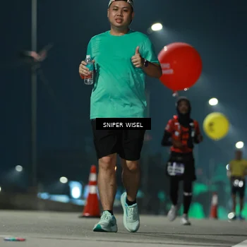 Runner Photo 5793693