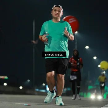 Runner Photo 5793756