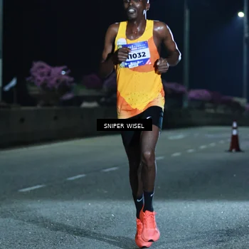 Runner Photo 5793937