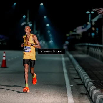 Runner Photo 5793954