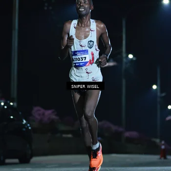 Runner Photo 5793992