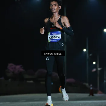 Runner Photo 5794110