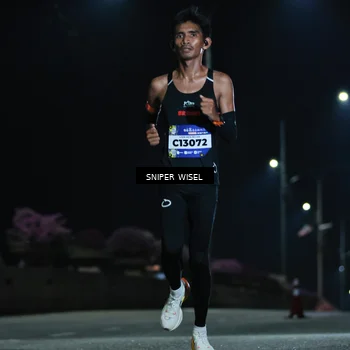 Runner Photo 5794112