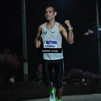 Runner Photo 5794349