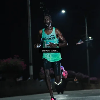 Runner Photo 5794360