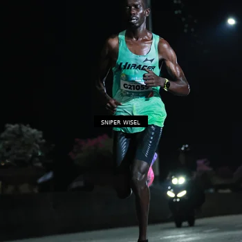 Runner Photo 5794368