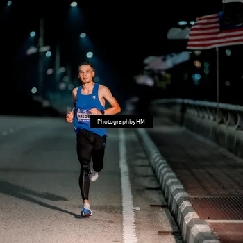 Runner Photo 5794500