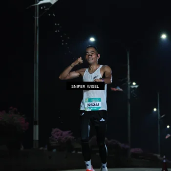 Runner Photo 5794564