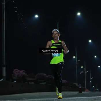 Runner Photo 5794575