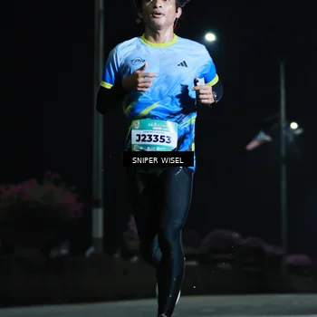 Runner Photo 5795069