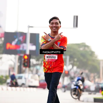 Runner Photo 5796123