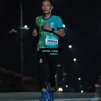 Runner Photo 5796237