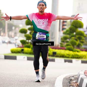 Runner Photo 5796411