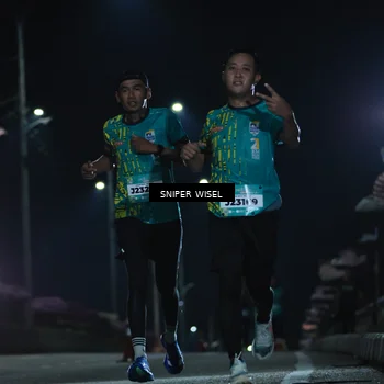 Runner Photo 5796538